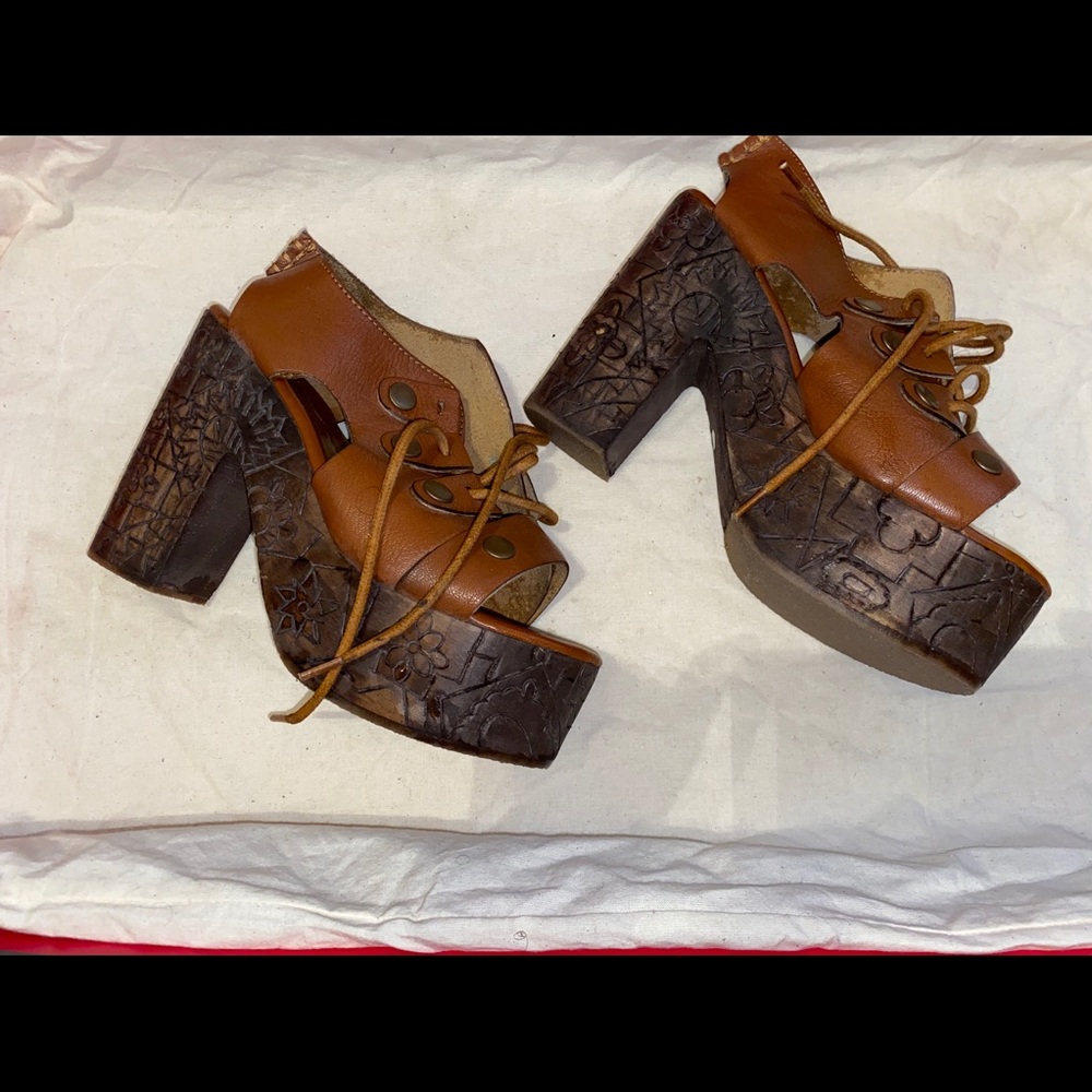 Free People sandals